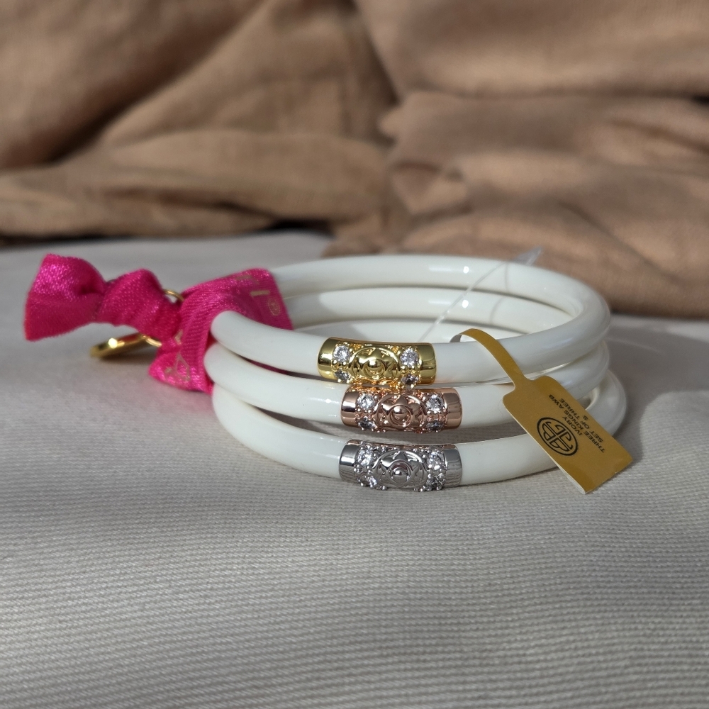 🏷Sz Small NEW BuDhaGirl Ivory Set Of 3 Three Kings All Weather Bangles $125